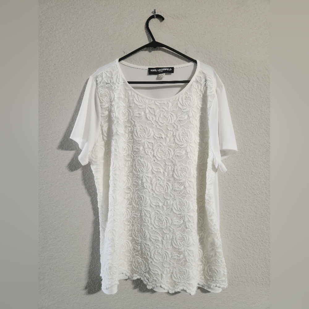 Karl Lagerfeld Women’s Short Sleeve White Embroidered lace flower pattern XL